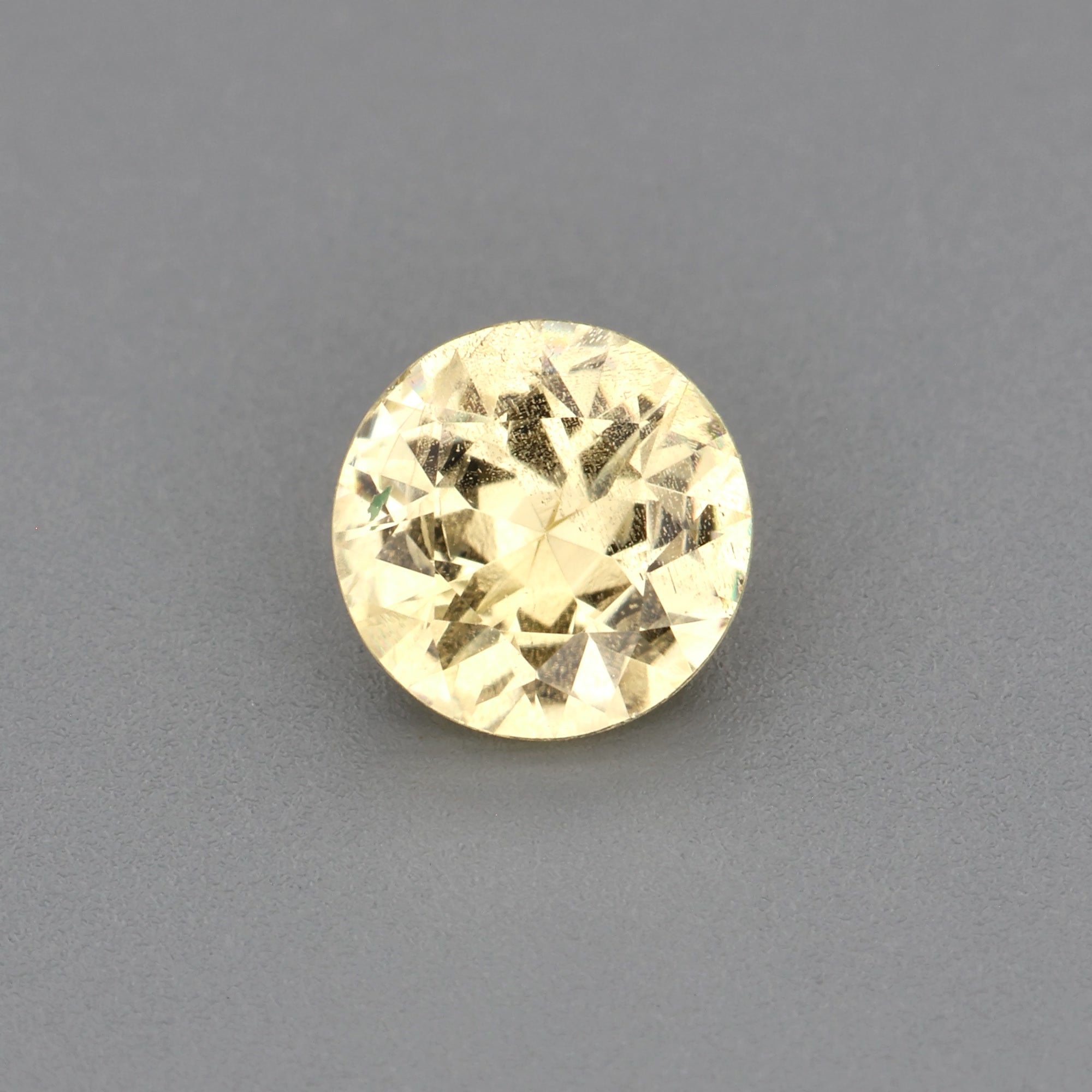 0.43 ct Yellow Sapphire ~ Unheated