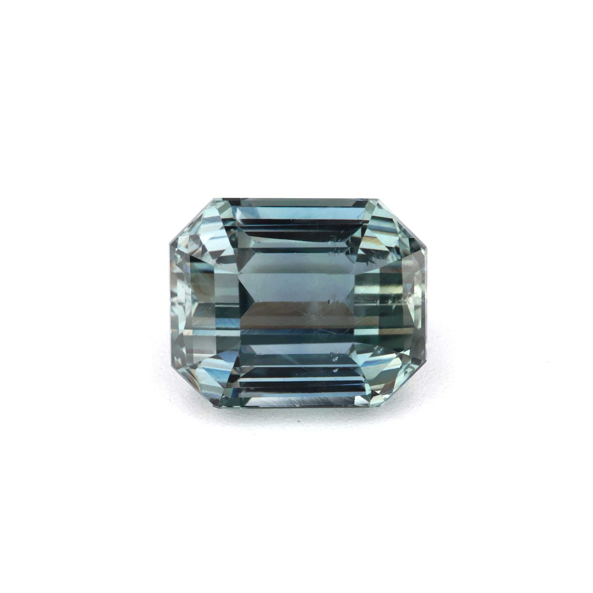 2.12ct unheated teal green sapphire rectangular cut gemstone with natural color and excellent brilliance
