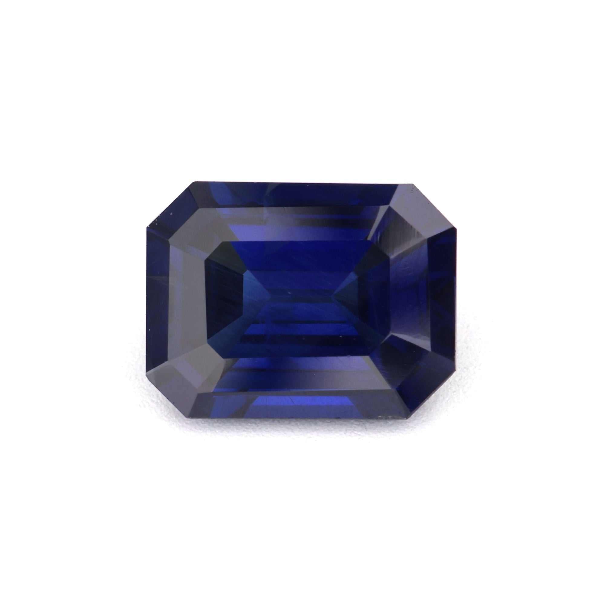 1.32 carat deep dark blue sapphire gemstone with brilliant clarity and rich hue