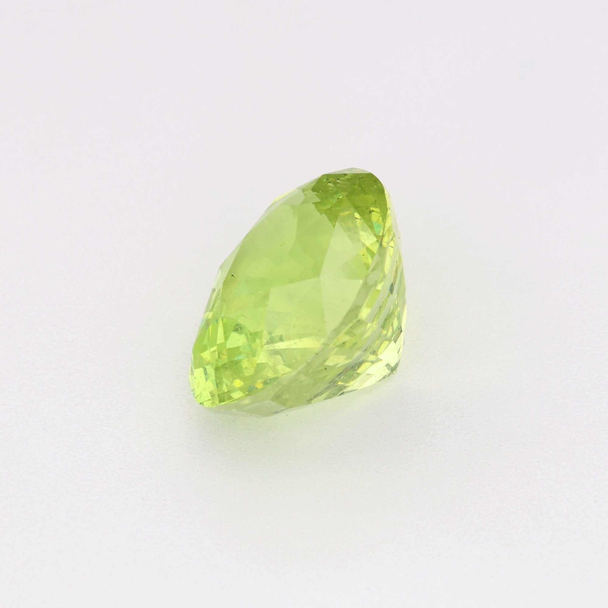3.64ct rare natural Chrysoberyl gemstone with brilliant cut and high clarity for fine jewelry and collectors