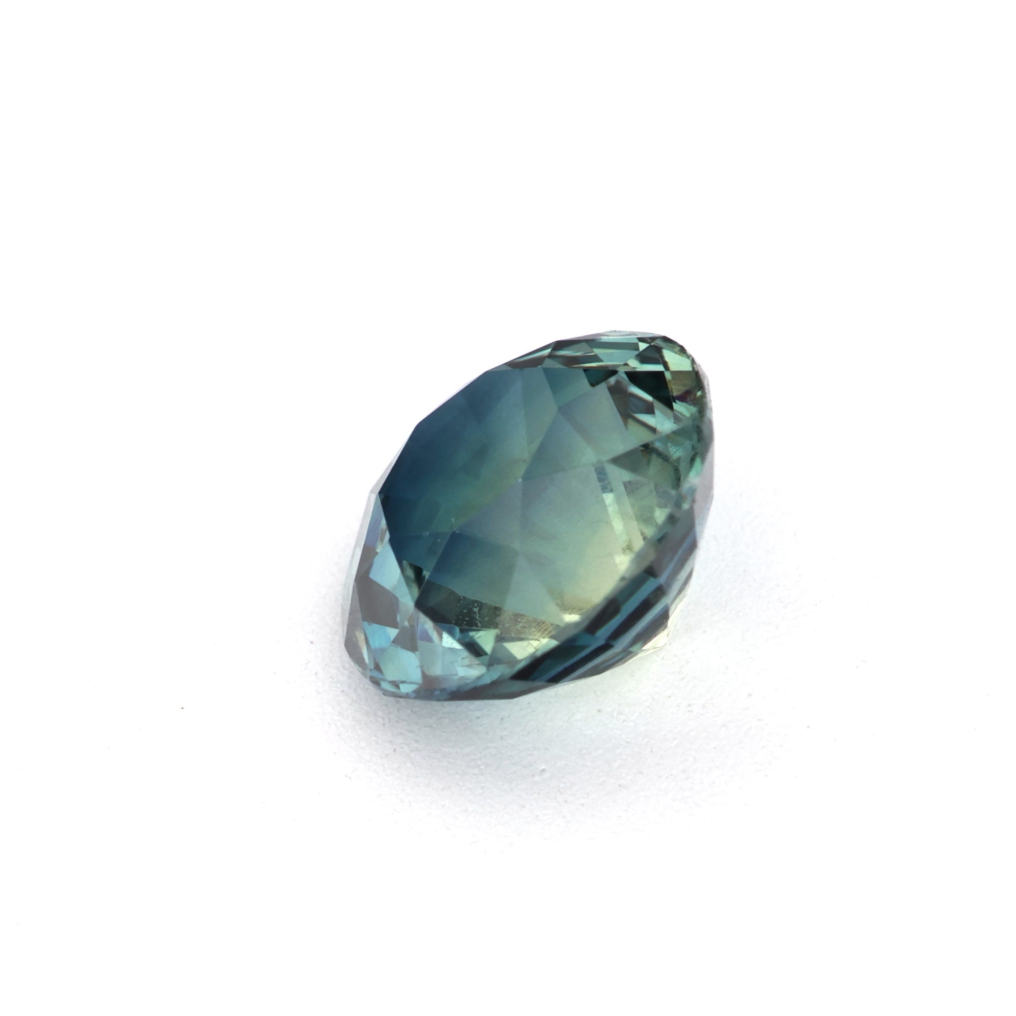 1.31 Ct natural unheated green sapphire gemstone with excellent clarity and brilliant cut