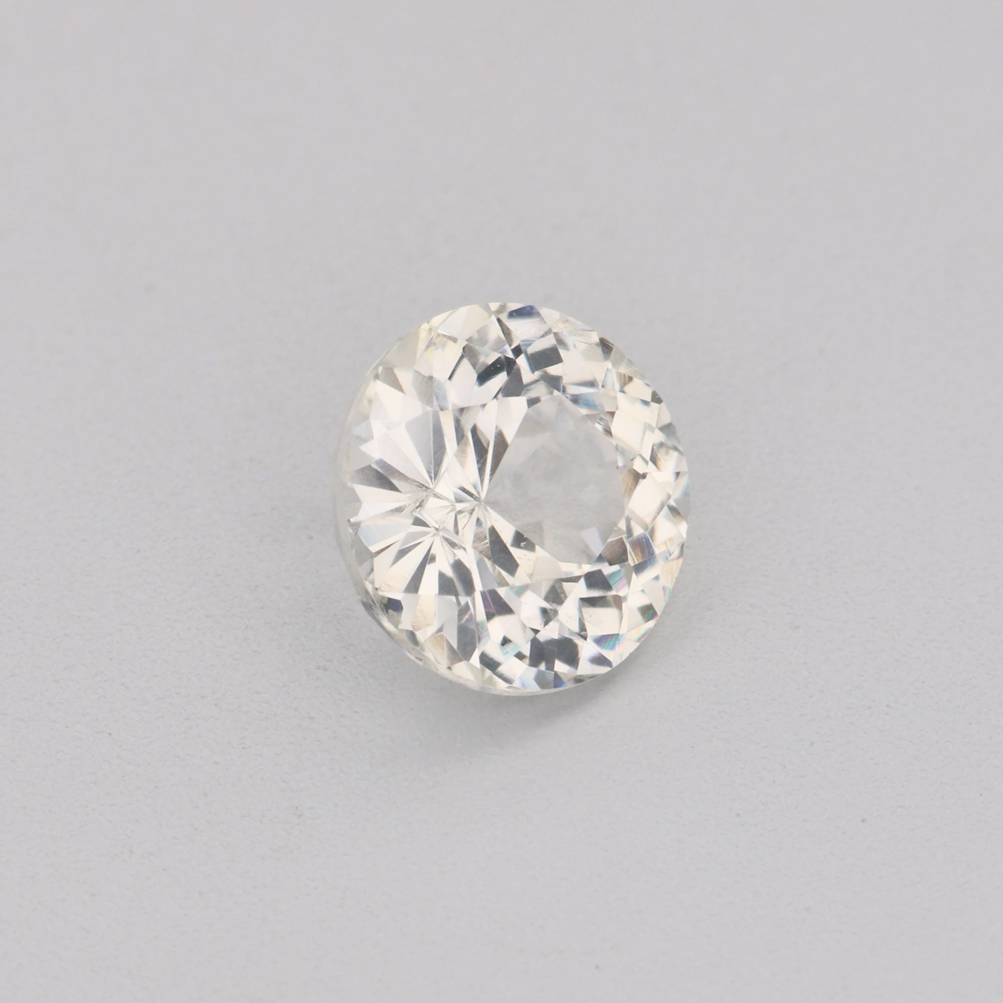 5mm Round White Sapphire