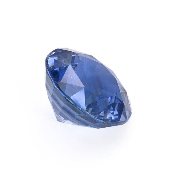 5.39 carat unheated blue sapphire with excellent clarity and GIA certification
