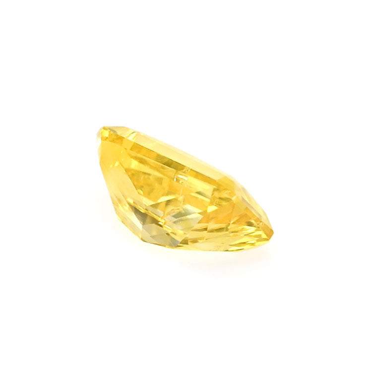 1.00 ct yellow sapphire gemstone with radiant cut and intense golden hue showcasing clarity and brilliance