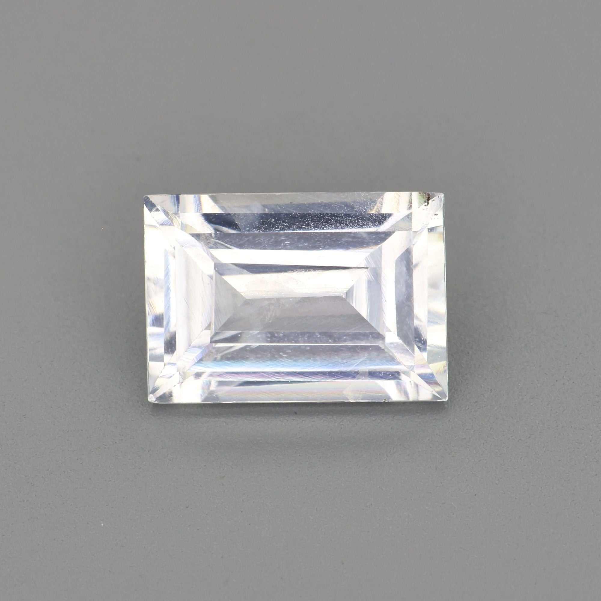 1.20 ct untreated white sapphire gemstone with excellent clarity and sparkle for fine jewelry