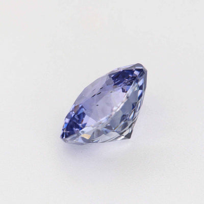 1.64 Ct Lavender Sapphire gemstone with violet-gray color and brilliant cut for jewelry