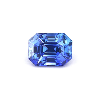 3.09 ct radiant cut natural Ceylon blue sapphire gemstone with deep blue hue and excellent clarity