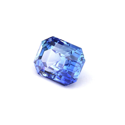 3.09 ct radiant cut natural Ceylon blue sapphire gemstone with deep blue color and excellent clarity