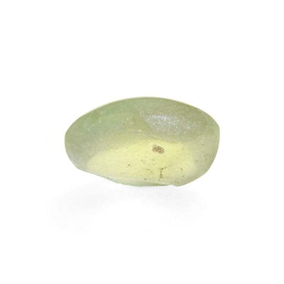 2.36 ct unheated Chrysoberyl Cats Eye gemstone with sharp cat's eye effect and greenish hue