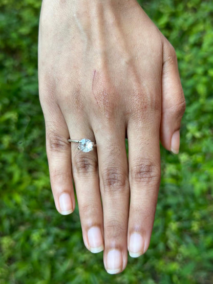 1.42 ct White Round Sapphire