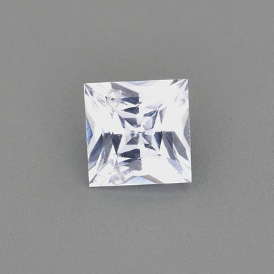 0.33 ct princess cut untreated white sapphire video showing brilliance and diamond-like sparkle