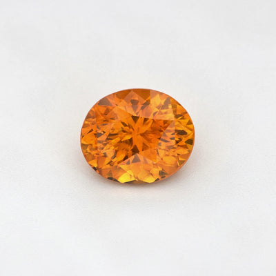 1.63 ct heat-treated Ceylon Orange Sapphire, Oval Cut, video showing color and brilliance