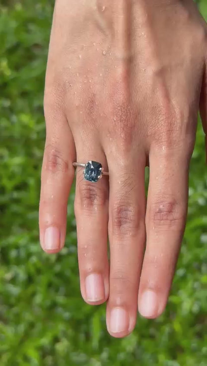 3.16 ct Teal Sapphire ~ unheated