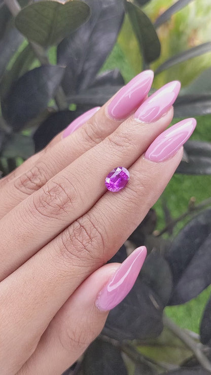 1.97 ct Purplish pink Sapphire