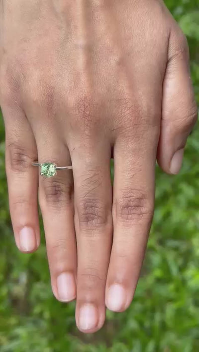 1.07 ct Mint Green Round Tsavorite Garnet Gemstone ~ Unheated / Untreated