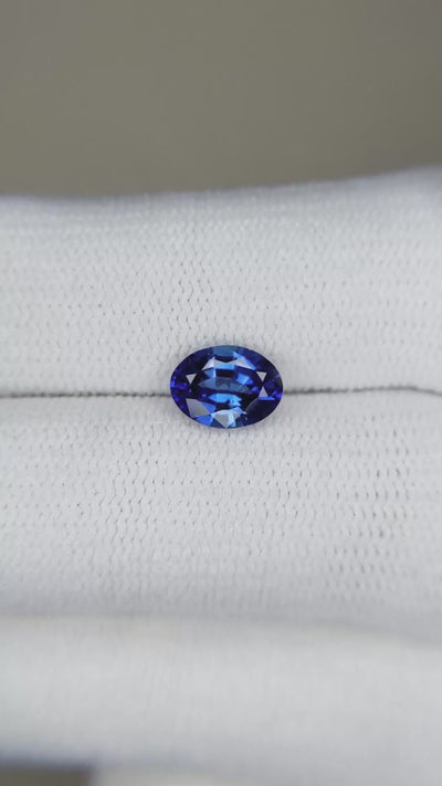 1.16ct vivid Blue Sapphire