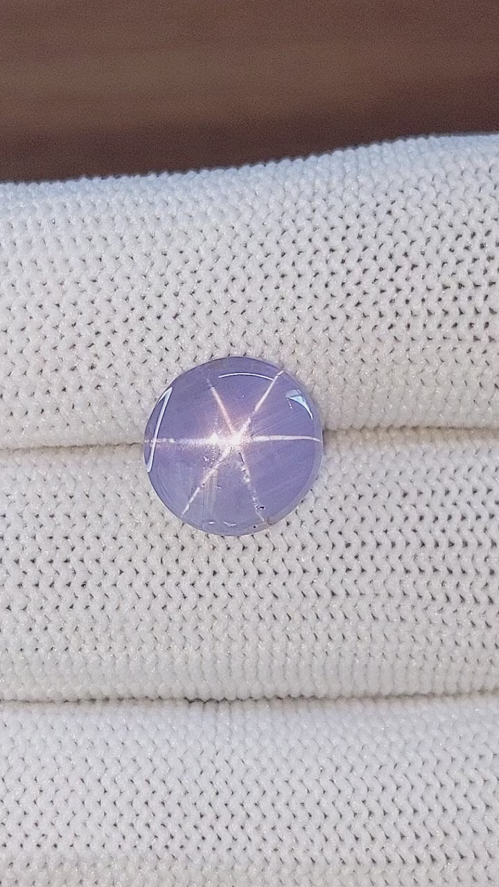 7.98 ct Round Gray Star Sapphire ~ 6-Ray, Unheated, GIA