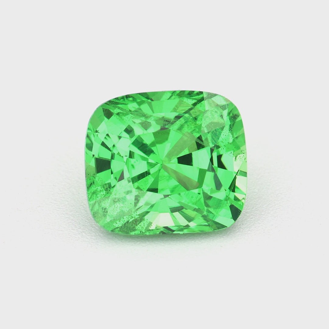 Load video: 0.84 ct Tsavorite