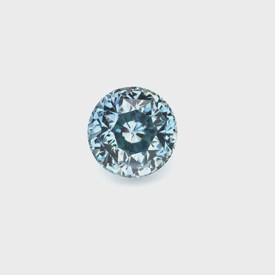 Load video: 2.08 ct Teal Sapphire