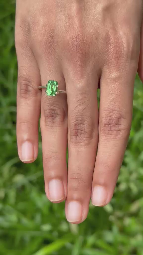 1.86 ct Cushion Tsavorite Garnet ring video, GIA certified.