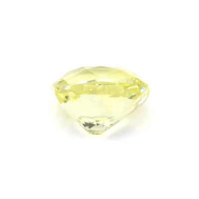 2.48 ct untreated pale yellow sapphire gemstone with excellent clarity and natural golden hue
