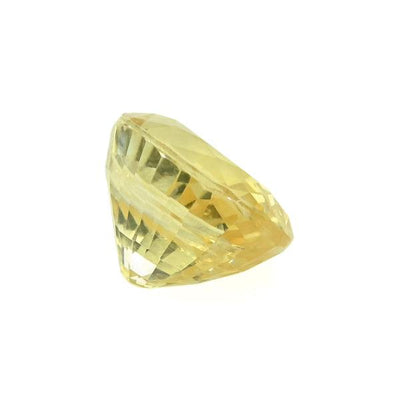 1.71 ct untreated yellow sapphire gemstone with natural golden hue and excellent clarity